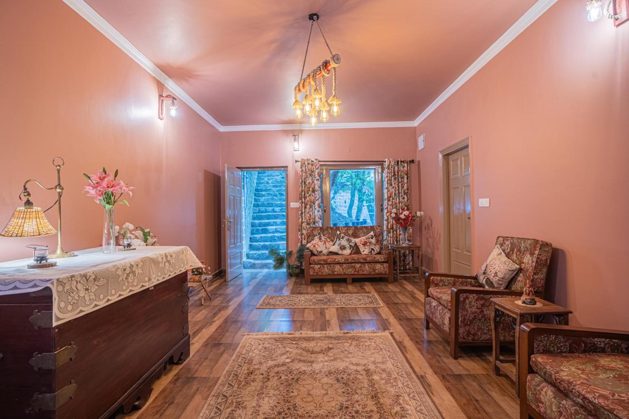 Vienna Forest Villa Nainital Exterior photo